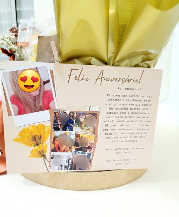 Cartão Personalizado com fotos e mensagem